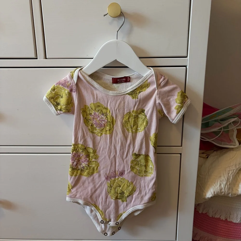 MilkBarn Artichoke Bodysuit 12-18 Months